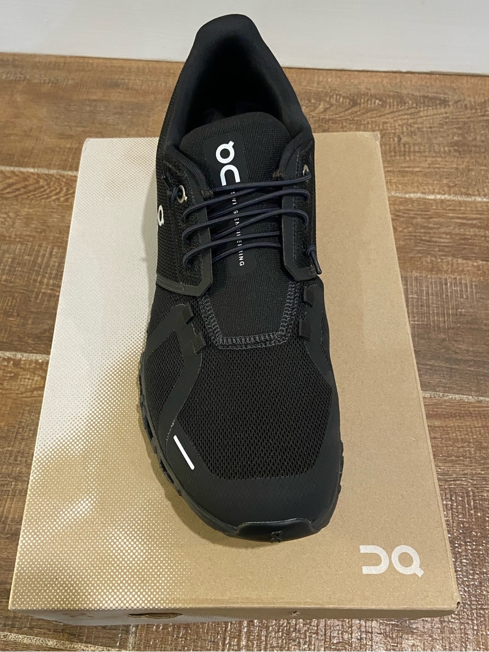 On Cloud 6 Running Shoes All Black Lightweight Athletic Sneakers Women 12 NWT - Picture 6 of 10